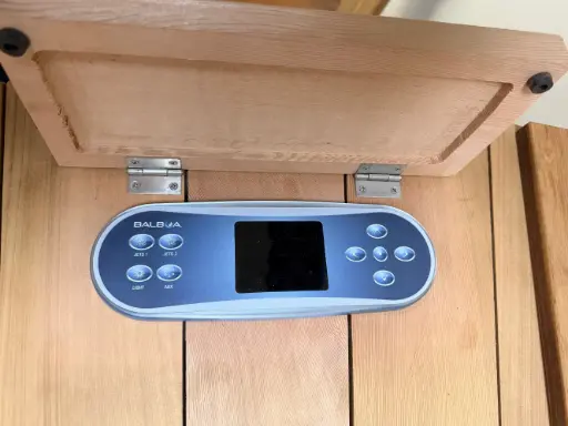 Cedar Tub-Side Control Cover